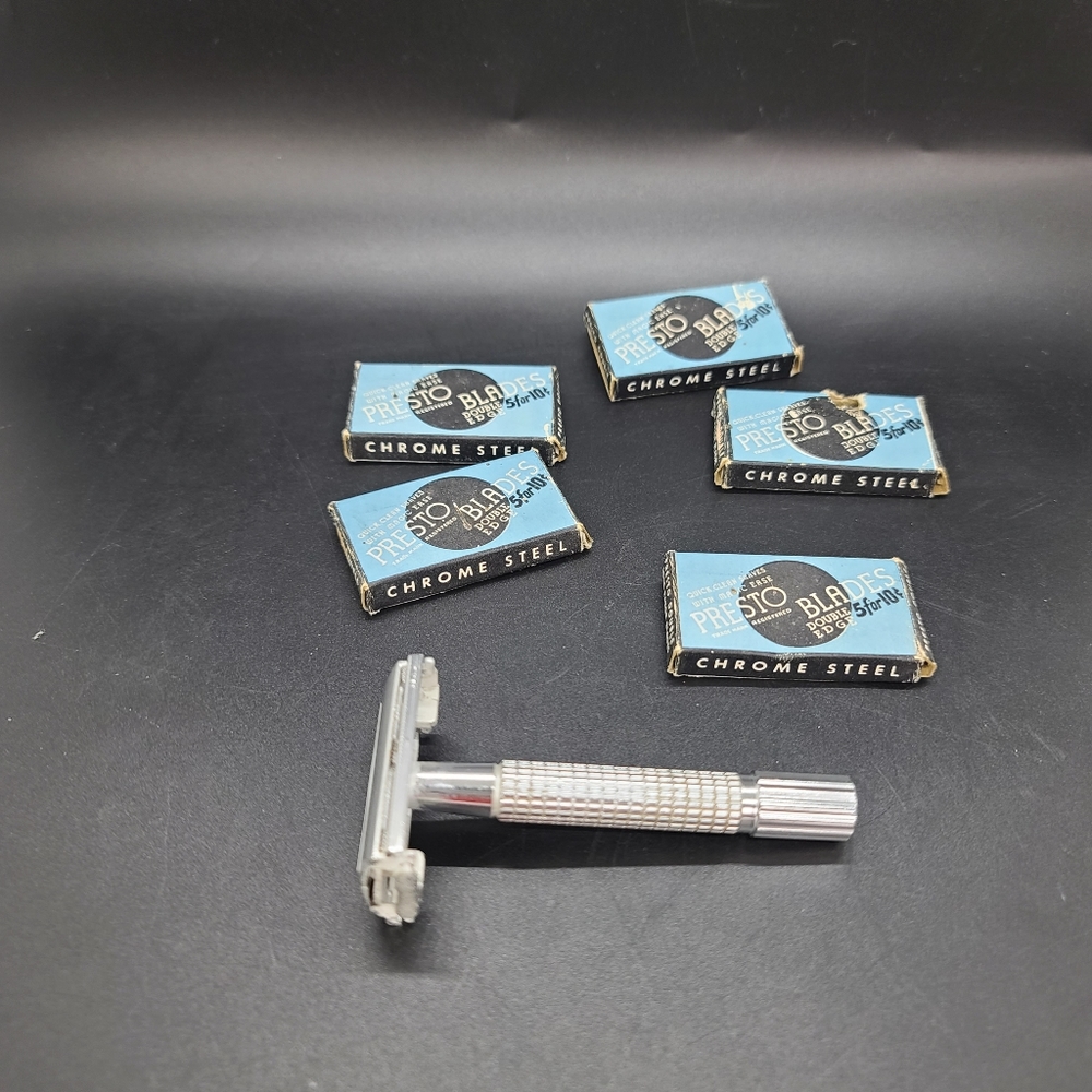 Presto Double Edge Blades. 1950's and an unbranded Safety Razor.